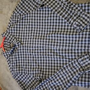 American Eagle brand button up dress shirt. Men's size Medium